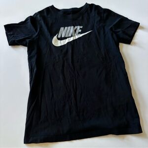Nike Tee